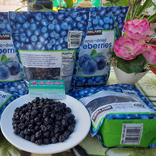 Quả Việt Quất sấy khô Organic Kirkland Blueberries túi 567g 